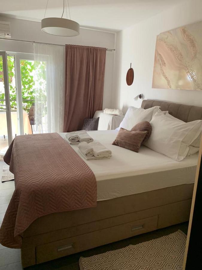Studio Apartment Purple Sunset - 2+1 Baška Voda Exterior foto